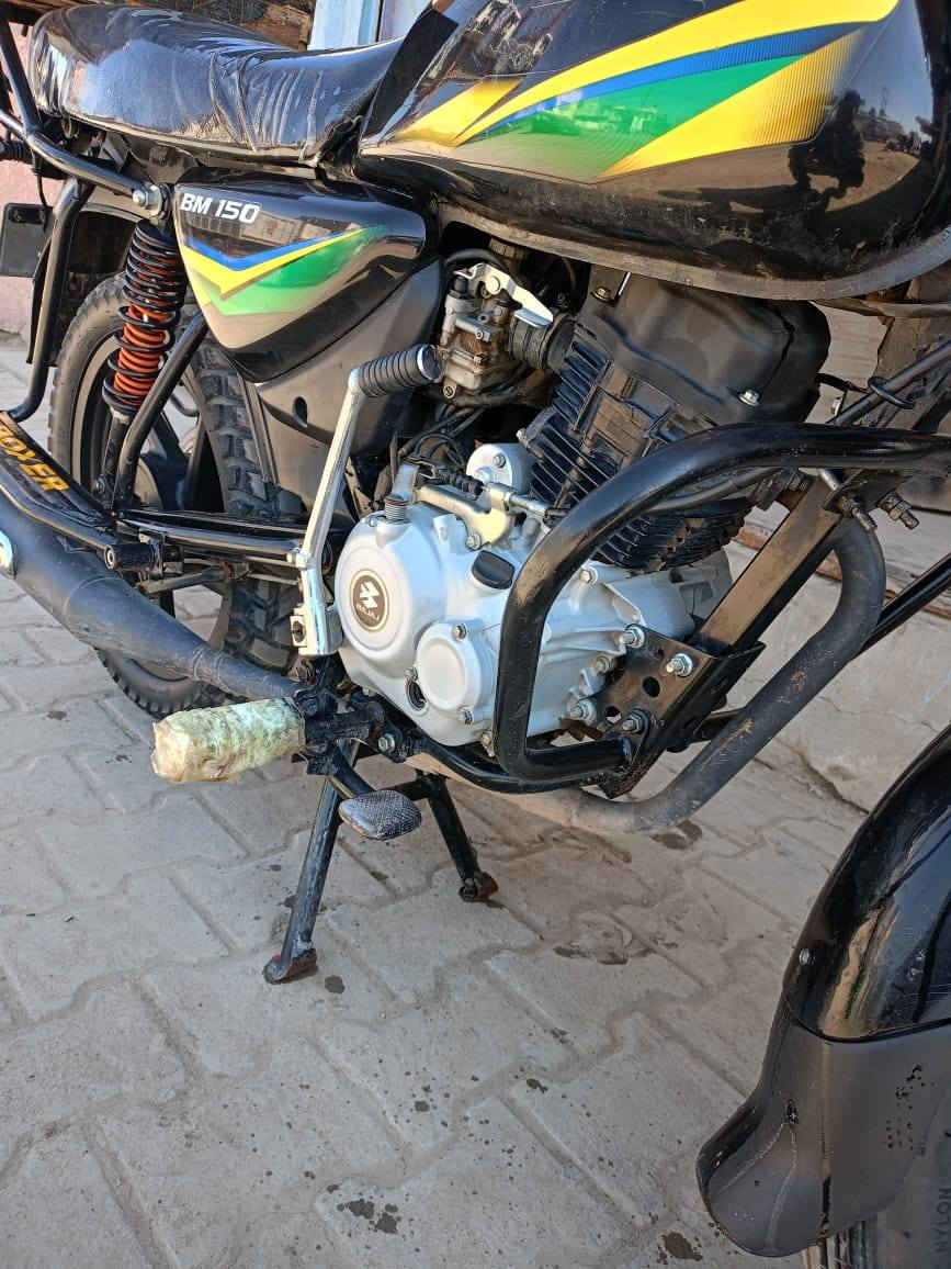 بوكسر 19 شكل 20 رقم وسنوية مجفت شركة مكفولة كفالة عامة برغي مامفتوح بية عدا بوش وبستم شركة دراجة جديدة وحلوة نعامة شلعة تخبل  مكفولة من كلشي لحيم عواج جفية  كلشي مكاني الخالص السعر مليون 200. وبية مجال لاستفسار ***********.
