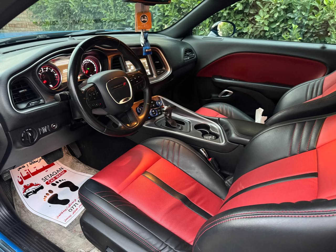 دوج جالنجةر موديل 2019 خليجي صفري هةولير شةريكة هارلم دوو سويج شةريكة موصفات SXTبي سبوغ بي سارد بي شوخوت دةعاميكانيش بةشرت سةيارةكة تازة كامل سيرفزي مانگانةي شةريكةي بو كراوة هةموو شتيكي بةشرت چركةش بةشرت چوار طايةي لوكي لةژيرة سةيارةكة بةناوي خومة رةقةم و سةنةوي و هةزة و ژينگة و  ريگاو باني هةمووي نوية 
سعر:-198$
ژ.م:-*********** أربيل, العراق
