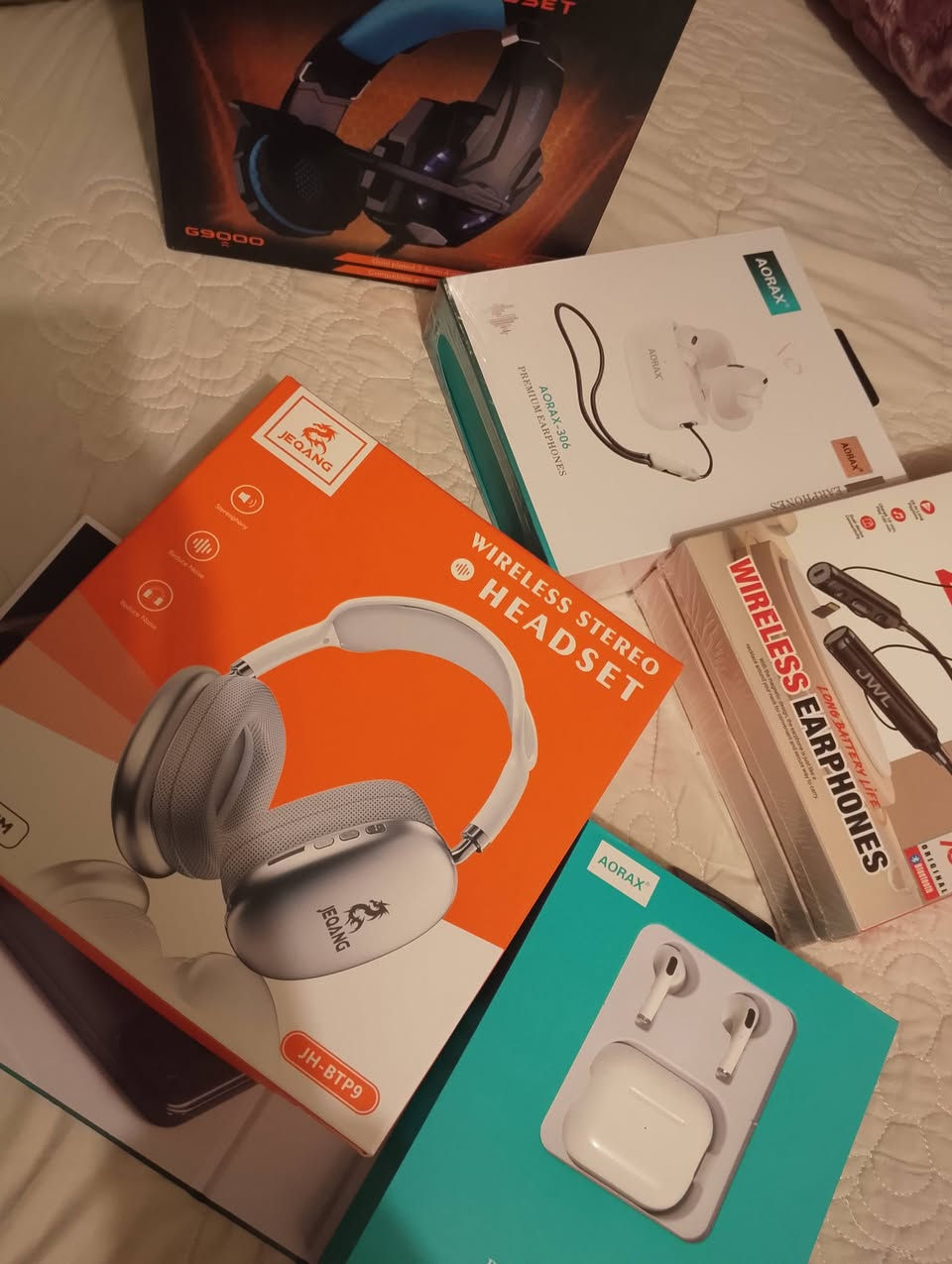 هلاوو  مااطول 
عطلة نصف السنه دلعو نفسكم او اولادكم وعوضهم عن تعب الامتحانات😂🥹
 واستغلو العروض سماعات شبابيه ورياضيه واكسسوارات بوبجي وشرط فول اصليه 
😉👍🏻🎮🎧 عطلة وجتكم يلااا


**إذا كنت صاحب هذا الإعلان وتريد حذفه لأي سبب، رجاءا أرسل رسالة إلى الدعم الفني**