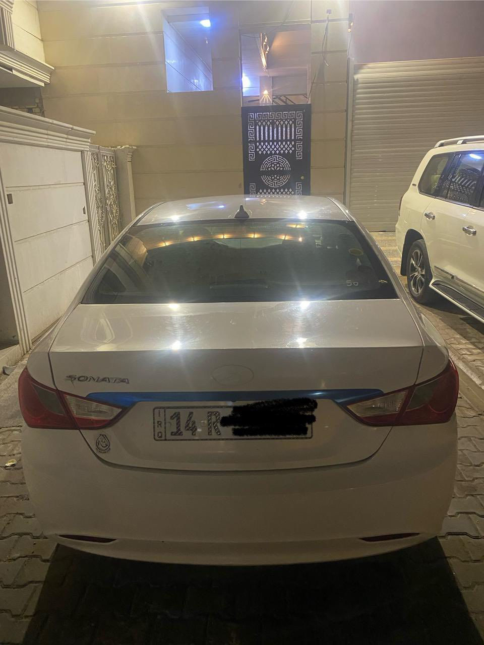 سوناتا للبيع وارد امريكي  سعر 99 بيهه مجال باسمي بصره رقم الجديد مكانه بصره تبريد شغال تدفئه شغال سياره كلشي شغال بيهه رقم الاستفسار ***********
