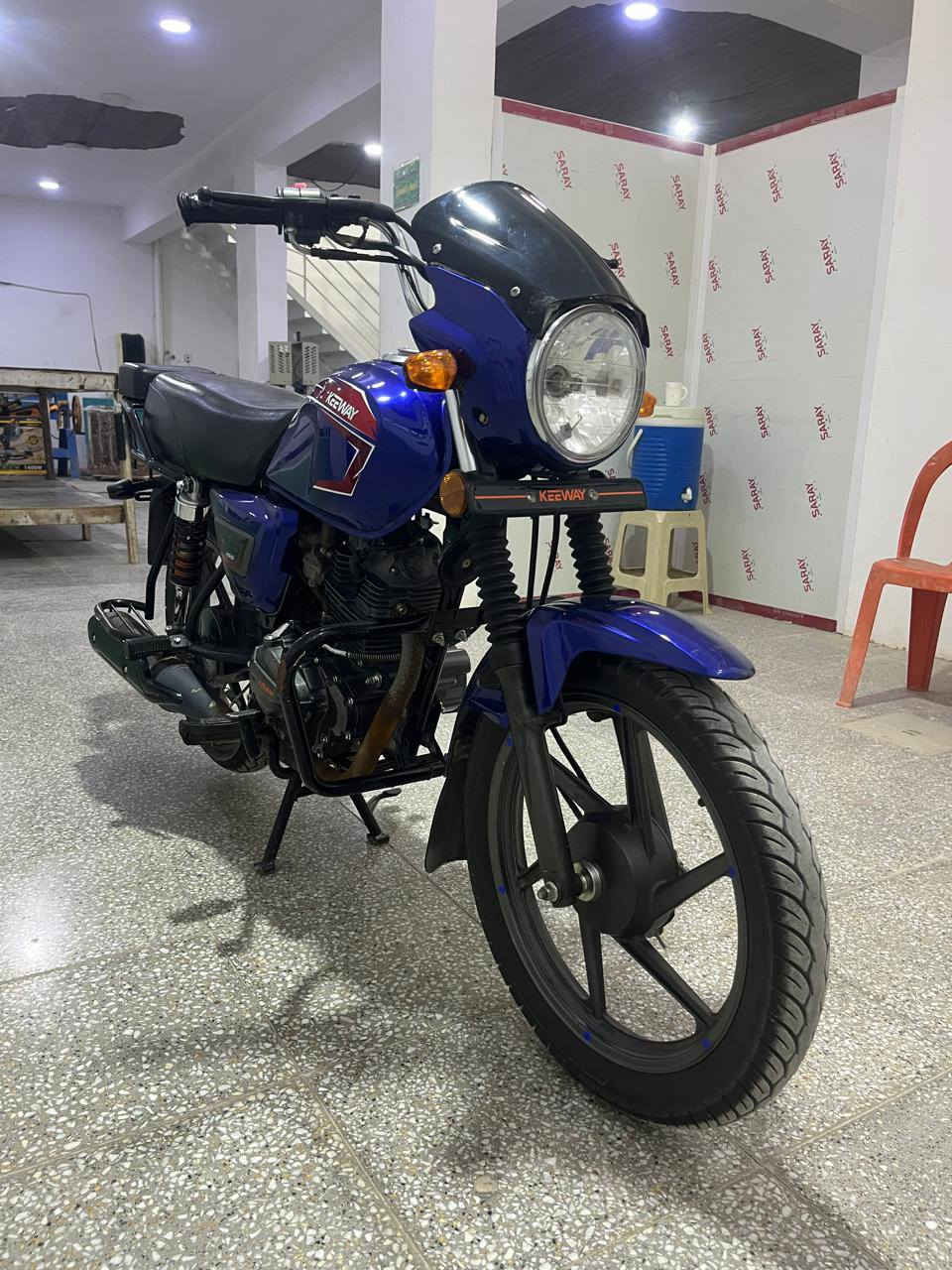 سلام عليكم كيواي سيسي اوراق الوكيل احمد شهاب سعرها1150دراجه بل جيس على الشرط ترايك120وين ما تريد واتساب***********
