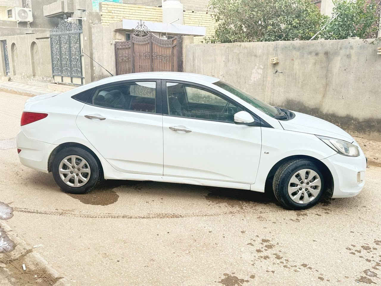 السلام عليكم سياره اكسند 2012 بابل     انكليزي بيها صبغ جاملغ امامي و مكانات بسيطه تخم تاير  حداديه مكينه 1600 سياره جاهزه السعر 94
مكان السيارة بابل الحمزة الغربي 
***********
