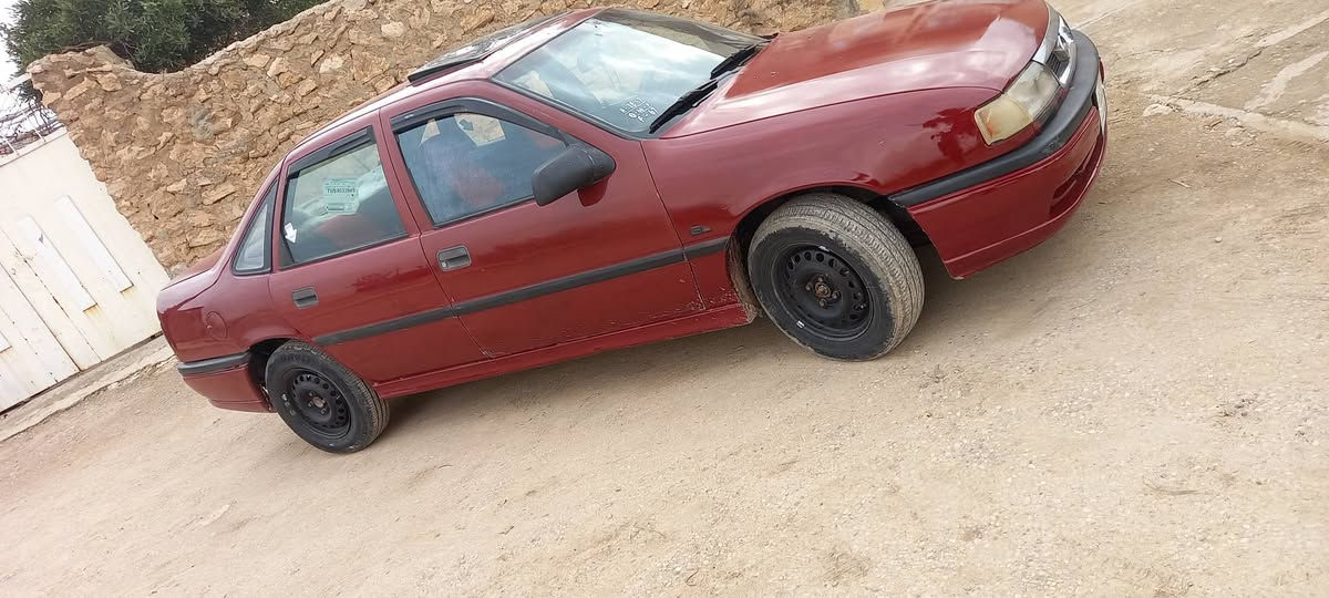 فكترا للبيع حجم ١٨ رقم نينوى الماني بدون ضرر مصبوغ عام جماليه كير عادي مكاني تلعفر سعرها ٤٣ وبي مجال بسيط شرط التحويل ***********
