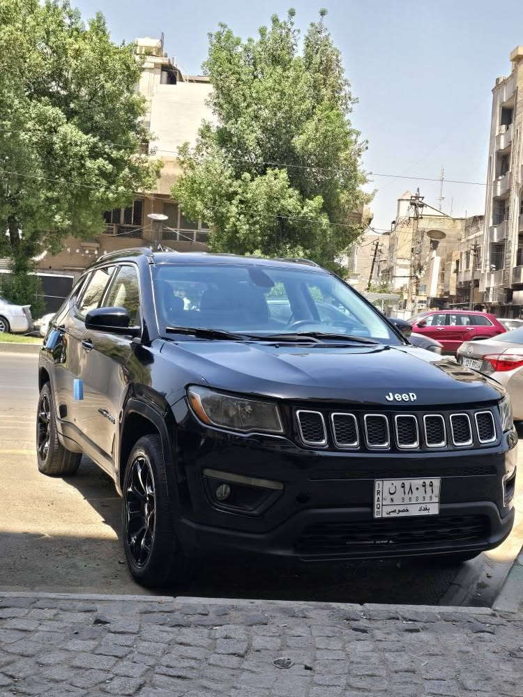جيب  كومباس ٢٠١٧ فول مواصفات عدا الفتحه كير مكينه جدد صدر امامي خلفي جديد مكينه ٤ سلندر ٢٤٠٠ بيها صبغ بنيد فقط بدون دواخل ماشيه ١٠٤ الف شاشه جبيره فور ويل حساسات تحكمات ستيرن كامره جلد كشنات كهرباء صندوك كهرباء سستم صوت + دمام بلادي  دبل كير  مكينه كير  صدر امامي خلفي جديد للبيع او المراوس *********** بغداد, العراق
