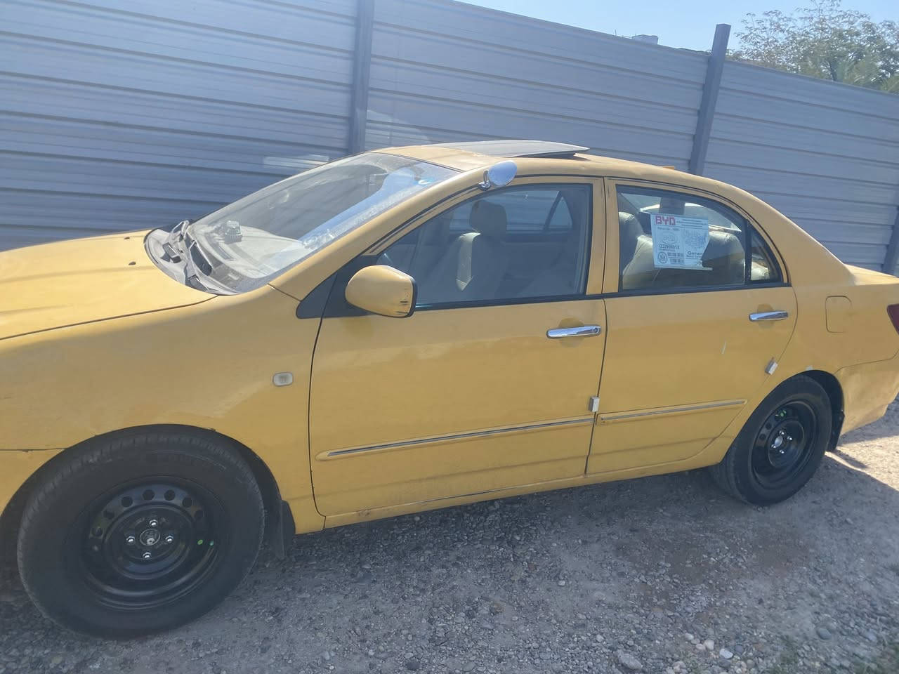 سلام عليكم بيوايدي إف ٣سياره. موديل ٢٠١١ بلاديه بس بيها صبغ نص الباب الوره السايق كير محرك كفاله كلج جديد تايرات تخم جديد ابسمي السياره مكان السياره بغداد حي الجهاد السعر ٤٥ وبيها مجال الهاتف ***********
