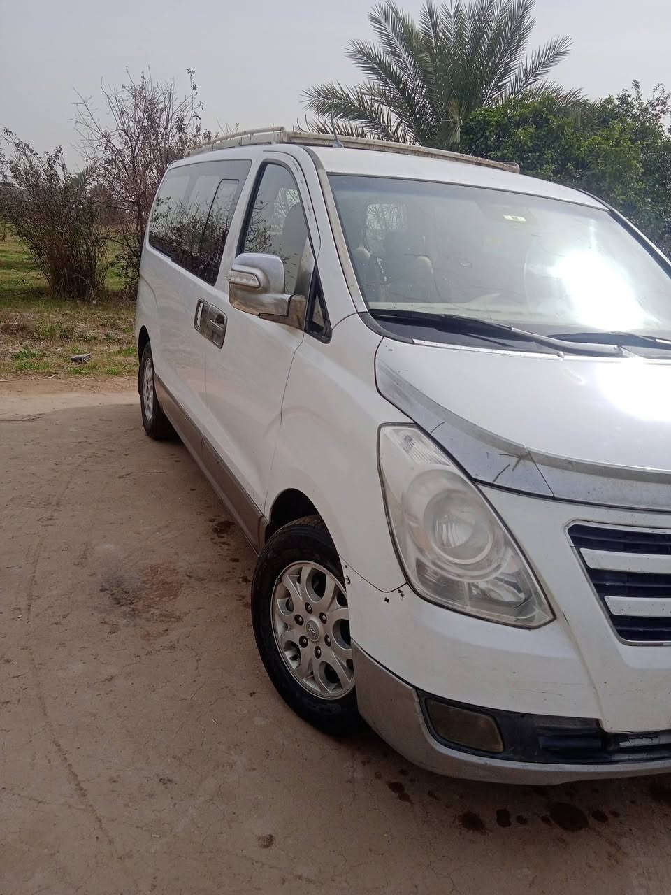 سلام عليكم ستاركس للبيع 2012 رقم بغداد  دوشمه جديد محرك عل سحك السعر 165 للستفسار اتصل عل رقم
***********
