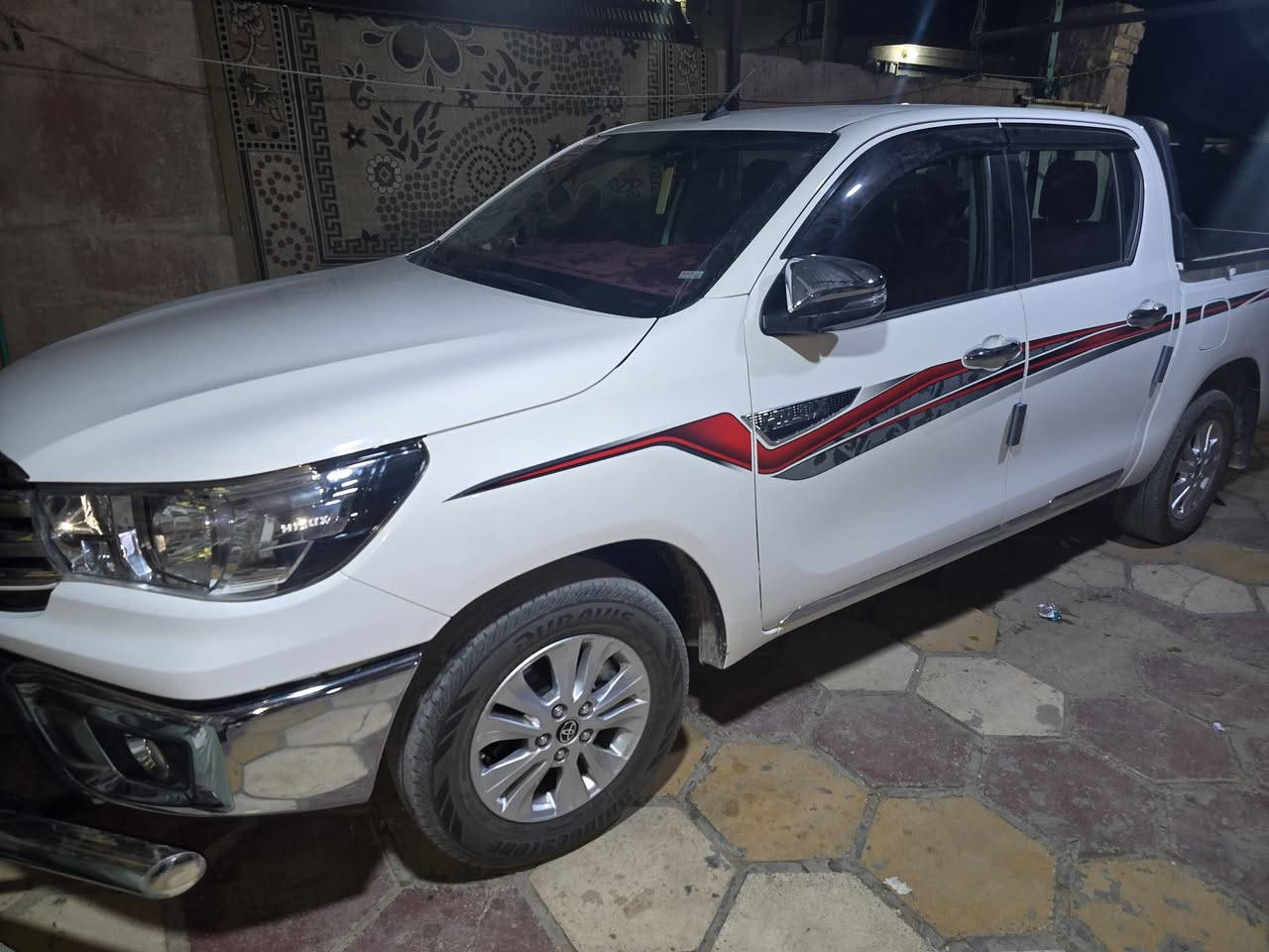 سياره بيك اب ساس فول مواصفات كفالة عامة معرؤفه مواصفاته رقم بصره بعده بضمان الشركه ماشيه 22الف العنوان البصره /  القرنه للاستفسار الاتصال ***********.
