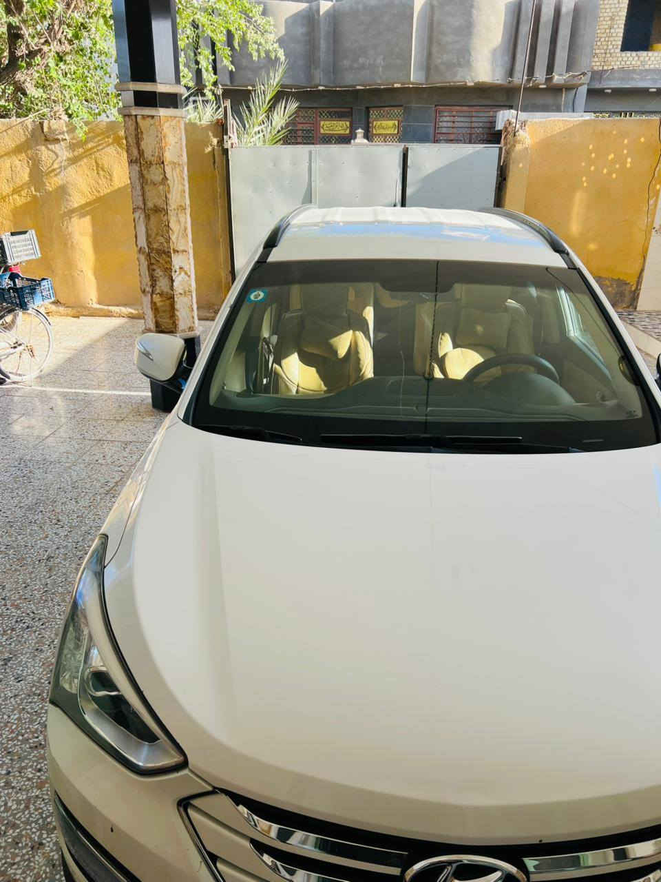 السلام عليكم سنتافي ١٤خليجي بيه بارد فقط رقم انكليزي جديد سنويه جديده ب١٤٥ وبيه مجال بسط مكان بابل ناحية الامام للتواصل ***********
