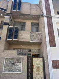 بيت مساحه 54الخطيب زراعي شارع شركه  قرب سكله حيدر محتويات البيت طابقين...