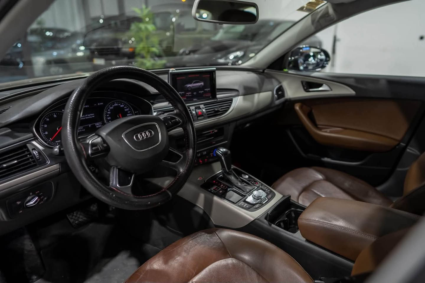 کوردی /عربی 
*********
دروستكراوي :-Audi
مۆدێل :-  A6 
ساڵ :  2017
بزوێنەر : V4 2.0L 
بێ بویاغ 💎 
دوو بست PDR
بگۆری بزوێنەر : Automatic 
سوتەمەنی : بنزین 
‎دۆخ : بەکارهاتوو
ماوەی ڕۆشتوو:  85000 km
تابلو ئوتومبێل : هەولێر  
***********
النوع :- Audi
المودیل :- A6  
السنة : 2017
المحرك :   V4 2.0L 
بدون صبغ 💎 
اثنین شبر PDR
ناقل الحركة: Automatic
نوع الوقود : بنزین
الحالة: المستخدم 
عدد اميال :   85000 km      
رقم السیارە: هەولێر 
**********
***********
*********** أربيل, العراق


**إذا كنت صاحب هذا الإعلان وتريد حذفه لأي سبب، رجاءا أرسل رسالة إلى الدعم الفني**