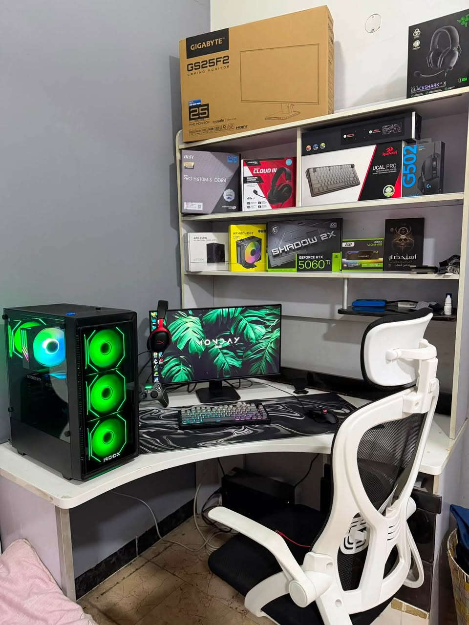 تمساح للبيع 🐊
تجميعة كاملة (كيس+شاشة+يوبي اس+كرسي+ماوس وكيبورد
وماوس باد وسماعة)
Msi 5060 Ti OC 8G -: كارت الشاشة
i5 12th-12400F -: المعالج
Msi Pro H610m-S DDr4 -: المذربورد
16G (8x8 Rgb) ddr4 -: الرام
ssd 500 nvm -: الهارد
المبرد :- KF420-DGT rgb شاشة عرض حرارة البورسبلاي :- ATX 650W
الكيس :- theRock اسود طافي
الشاشة :- TMGIGABYTE حجم 25 هرتز 200hz مع سبيكر
Logitech G502 Hero -: الماوس
1 Esport 900X400X4MM -: الماوس باد
Redragon Ucal Pro 75% -: الكيبورد
Hyperx cloud 3 -: السماعة
جوستك
يوبي اس
كرسي
وندوز 11 اصلي
حساب ستيم اوف لاين بي 10k لعبة
نسبة النظافة %100
كل قطعه بيها كارتونتها نسبة نظافة الكارتون %100
تاريخ شراء التجميعة 2026/2/16 الوصل باخر صورة نجميعة كامله مكمله تشغل كل الالعاب Fps 150+ ترهم للعاب للمونتاج ترهم للبرمجة ترهم للبثوث ترهم للشغل
السعر مليونين و100 قفل غير قابل للتفاوض
بغداد حي الاعلام ***********
توصيل ماعندي ، بيع فقط كيس او فقط شاشة ماعندي ابيعها كامله فقط بدون احراج
