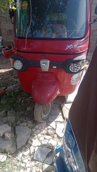 بياجو 2018 • محرك جديد • أوراق أصلية