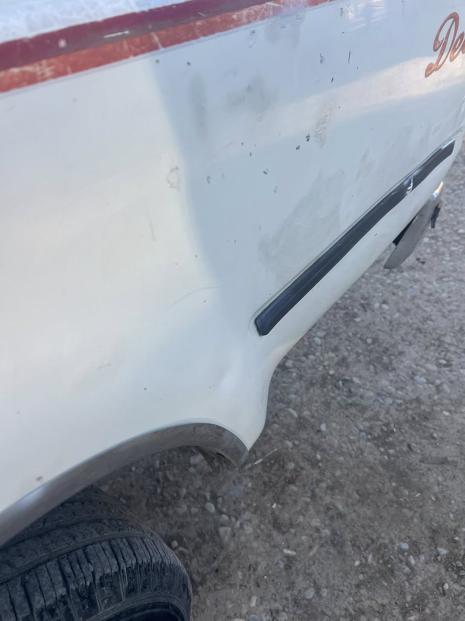 موديل 2006سنويه جديد 2030دفتر بانزين شرط تحويل محرك بشرط سعر 55مكان كركوك ***********
