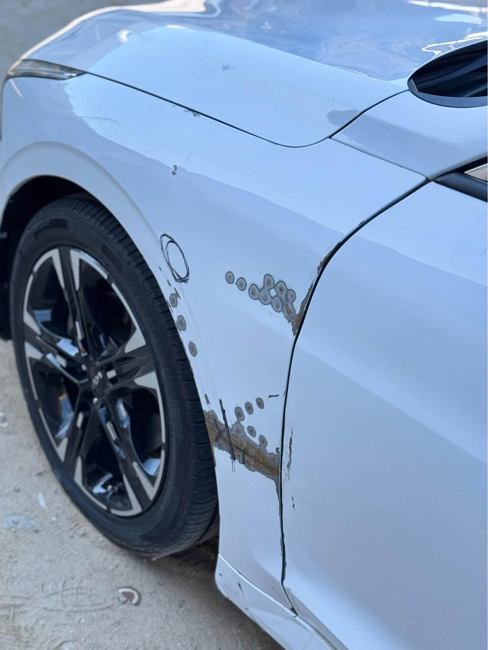 كي فايف GT line 2024
ماشيه 29 الف
المحرك 1600تيربو 
دخول جديد كتاب شهداء 
وكالة عامة للمشتري 
حادثها كما موضح حداديه والجاملغ ضربه خفيفه ومفتوح مصلح بدون صبغ 

العنوان📍ناصرية مركز 
السعر 195وبيها مجال 
واتساب ☎️*********** ناصرية, ذي قار
