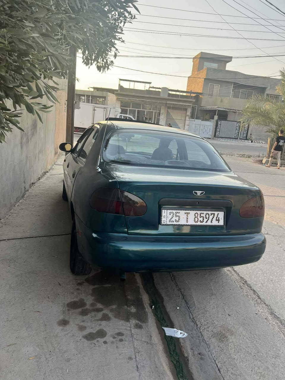 دايو لانوس موديل 2000كير اوتو هزة  سنوية ( رقم كركوك  مشروع لل31 ) بسمي كيرو محرك شرط صدر وطايرات جديد اي نقص مابي تبريد كامل شغال  بس يحتاج يحتاج فريزر تتصلح .. كهربائيات كل شغال دفتر بنزين بي ..شرط التحويل سعر 37 اي استفسار خابر الرقم  *********** +***********.. مكاني كركوك

