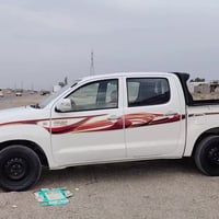 هايلوكس اوتوماتيك • ٢٠١٠ • ماشي ١٧٥الف