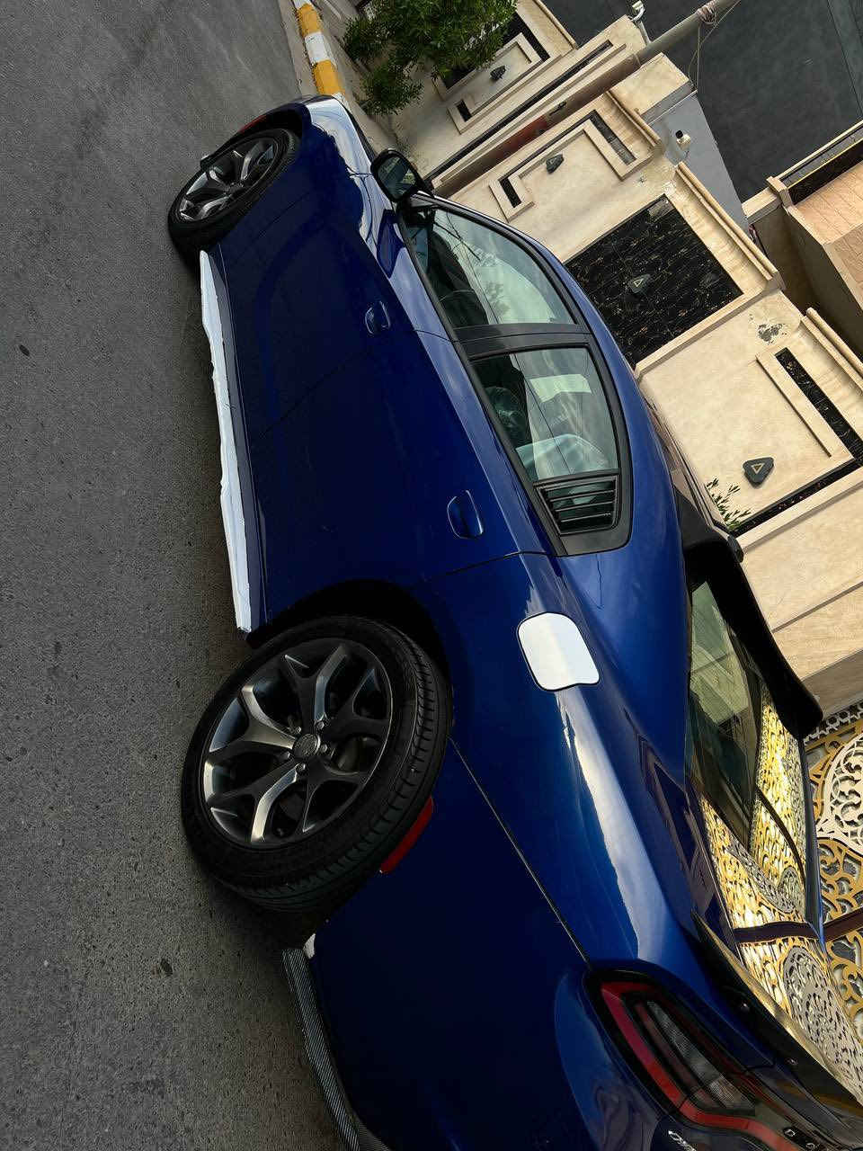 جارجر ٢٠١٨
لون مميز جويتي 
رقم بغداد شبه مميز
مواصفات sxt فول
تحكم عن بعد
تبريد قطعتين
حساسات
تحكم ستيرن
كشنات كهربائيه
منظومة زنون
كشن جلد ازرك
حساسيات خلفيه
حادث قطعه وحده صبغ
بنيد محدث srt
ماشيه ٩١ميل
للاستفسار ***********
