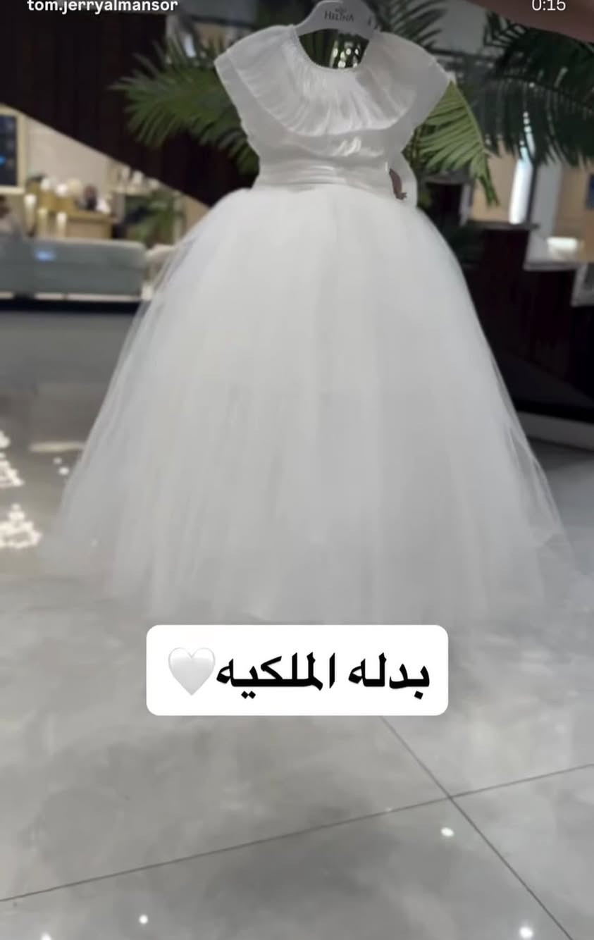 بدلة ملبوسة مره وحده بس ماخذتها ب٧٠ من توم وجيري بالمنصور
العمر ٧ سنوات اريدها ب٤٠ الف


**إذا كنت صاحب هذا الإعلان وتريد حذفه لأي سبب، رجاءا أرسل رسالة إلى الدعم الفني**