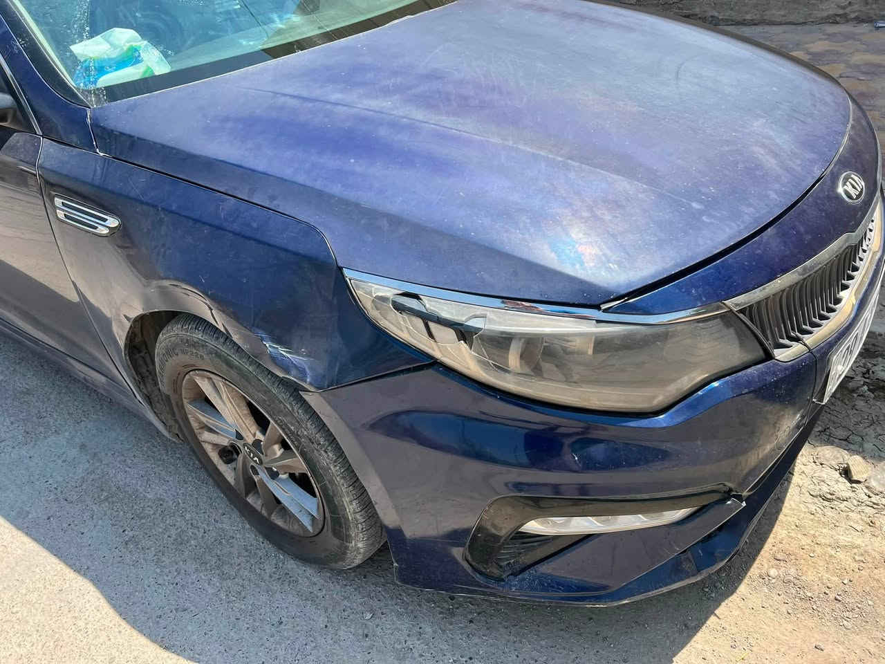 كيا أوبتيما 2020 للبيع أو المراوس 💥
محرك 2400cc، وارد أمريكي.
 السنوية صالحة لغاية 2031 (جديدة وجاهزة للتحويل).
رقم واسط مشروع وطني يعني تكدر تحولها باي مكان 
السيارة ب اسمي وتحويل ثاني يوم مباشرة 
.
.
السيارة هاي صورها مباشرة بدون غسل وحمام 
 كشنات دوشمة جديدة وداخلية بحالة ممتازة.
 
الضرر: جاملغ فقط الي مبين بالصور وحتى ضربتها من امريكا هية نفس الجاملغ هذا 
والبنيد رشات صبغ نظافة بسبب جراد بسيط.

ملاحظة للشراي :المكينة معلاية  دبل گازكيت 
.
 السعر: 125 ورقة وبيه مجال للشراي.
📥 للتفاصيل والمراوس يرجى التواصل على الخاص او مراسلة واتساب 
***********
