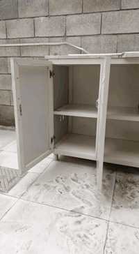 كاونتر للبيع قياس   130سم  3ابواب مع كرانيت  جديد مستعمل قليل سعرو 80ا...