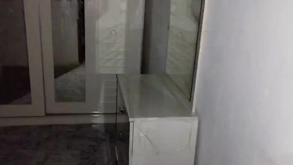 سلام عليكم غرفه نوم اسلايت للبيع. نضيفا بس التجوه الي وره جربيا ماكو.  سعر 450  عنوان شهدا البياع


**إذا كنت صاحب هذا الإعلان وتريد حذفه لأي سبب، رجاءا أرسل رسالة إلى الدعم الفني**