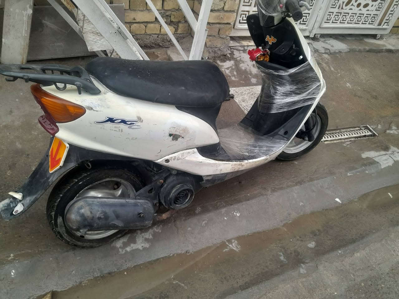 دراجة للبيع الخطيب الزراعي ٢٠٠ بيها مجال عصفورية ***********
