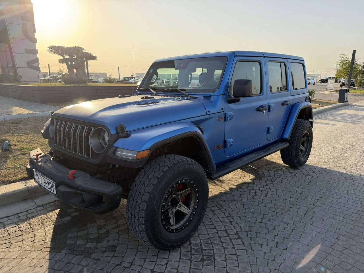 سلام عليكم جيب رانكلر 2022 وارد حادثها جاملغ بنيد بدون دواخل سياره فول مواصفات داخل جلد شاشه كبيره بجم لد قماره تنفتح محرك 4 سلندر سياره مغلفه ppf مات وسياره جديده حيل السعر 24500 مجال بسيط مكانها السيديه ***********
