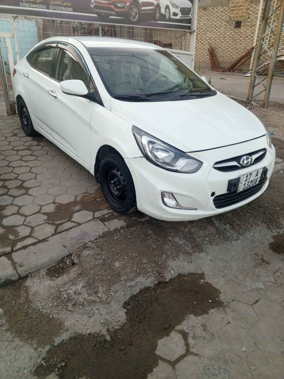 يالله السلام عليكم
اكسنت مديل 2012   محرك 1600سياره نضيفه مرتبه كامله سعر  65 
مكان النجف الاشرف قضاء المشخاب مامتواجد علفيس  فقط علرقم ***********
