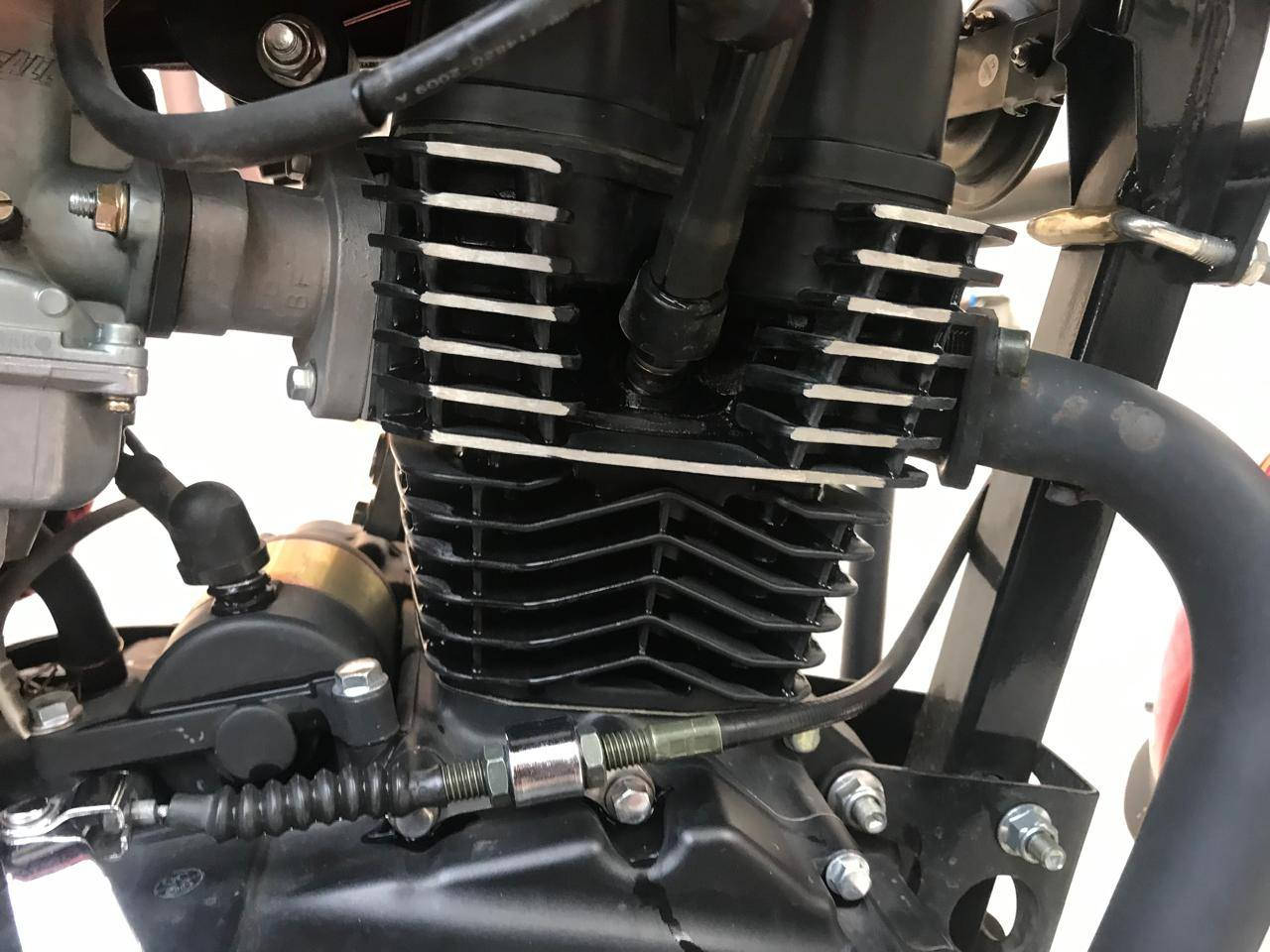 ا
للبيع دايوان مديل ٢٤ مابي عيب نضيف مع خوذه كامره +سماعات شغاله السعر مليونين و٢٠٠ شراي اتصل ***********
