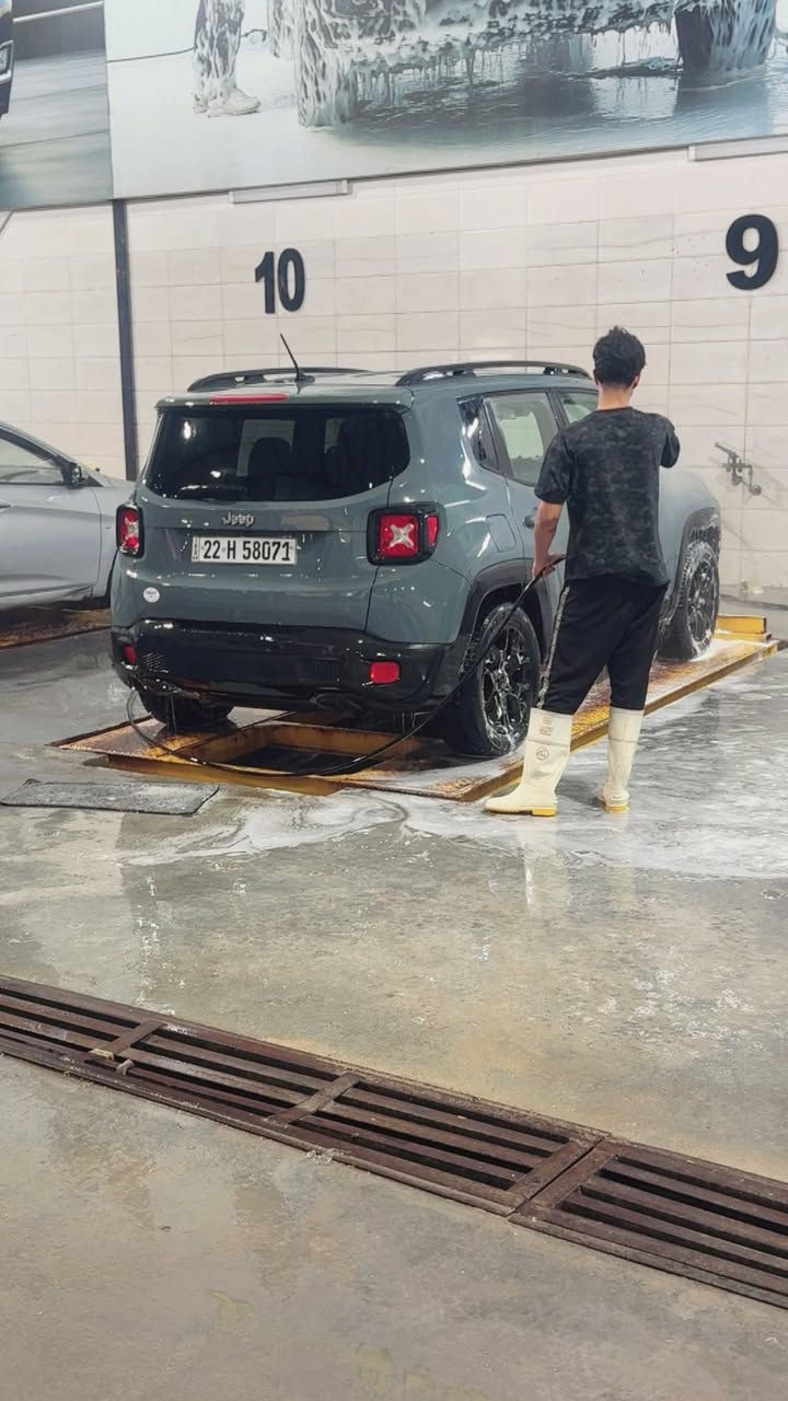 السلام عليكم رمضان كريم عليكم
اقره تفاصيل كامله سياره بسعر البلاش وقبل الفطور 
جيب رنكليد 2017 
اربيل الجديد
سياره حادثه مبين بل صور 
محرك 2400
كير محرك تبريد 
حداديه نص ونص 
عندك مراوس 
بيع 
بخدمتكم واذا اكو 7 راكب 6 راكب سياحي اراوس 
السعر 100 
شده بيه مجال كلش قليل
***********
واتساب
