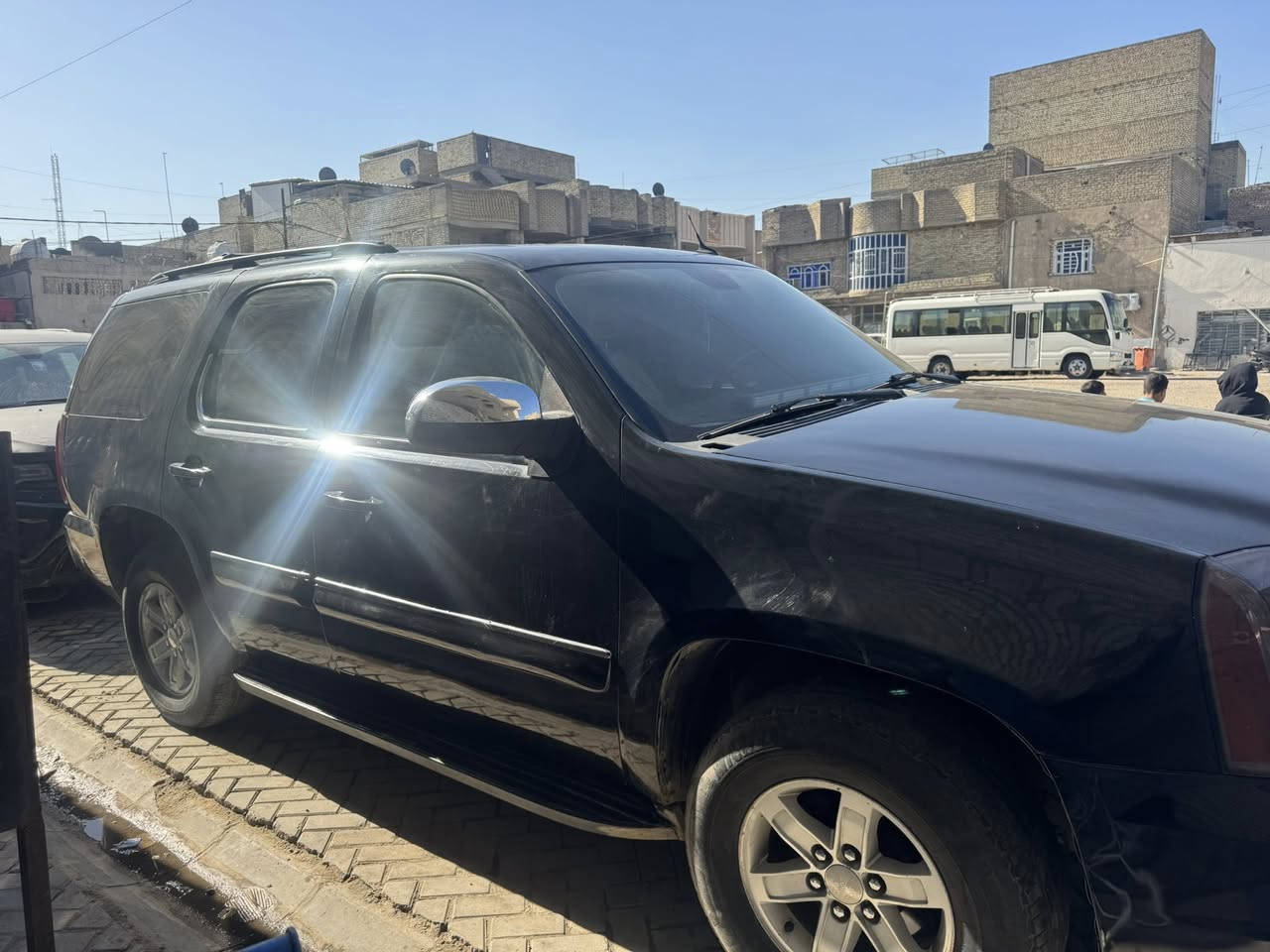 تاهو للبيع ادوات  موديل الفين وتسعه مكاني بغداد شراي تصال ***********
