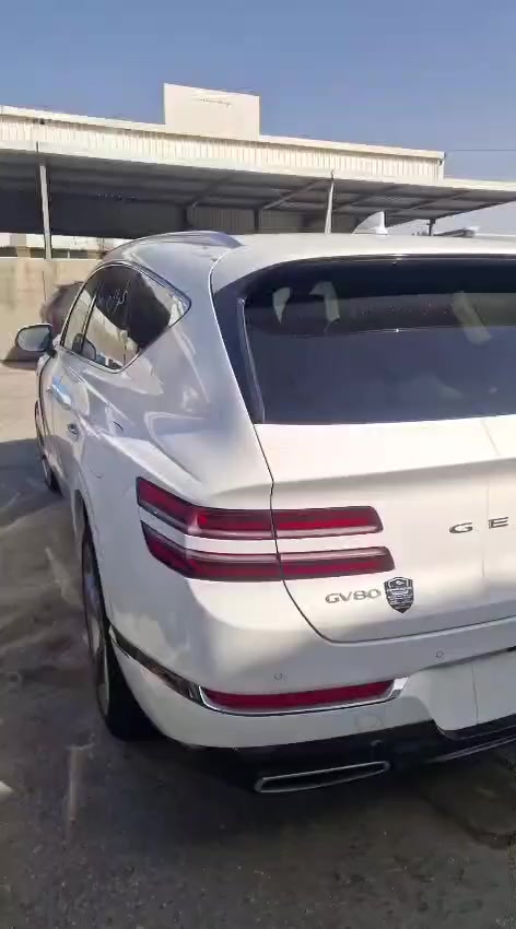 للبيع 
Genesis Gv 80 

فول مواصفات 
2024 
1/1 
حادث موضح بصور 
السياره البارحه وصلت عمان 
ترهم كتاب شهداء او ضباط 
للاستفسار : ***********
