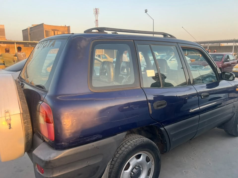 تيوته راف فور موديل 96 رقم بغداد دولي سياره مكفوله من الضربه والصبغ تبردتخم تاير حداديه جاهزه من كل نواحي مكينه 200 كير اوتماتيك سعر 55 وبيه مجال مكاني واسط ***********

