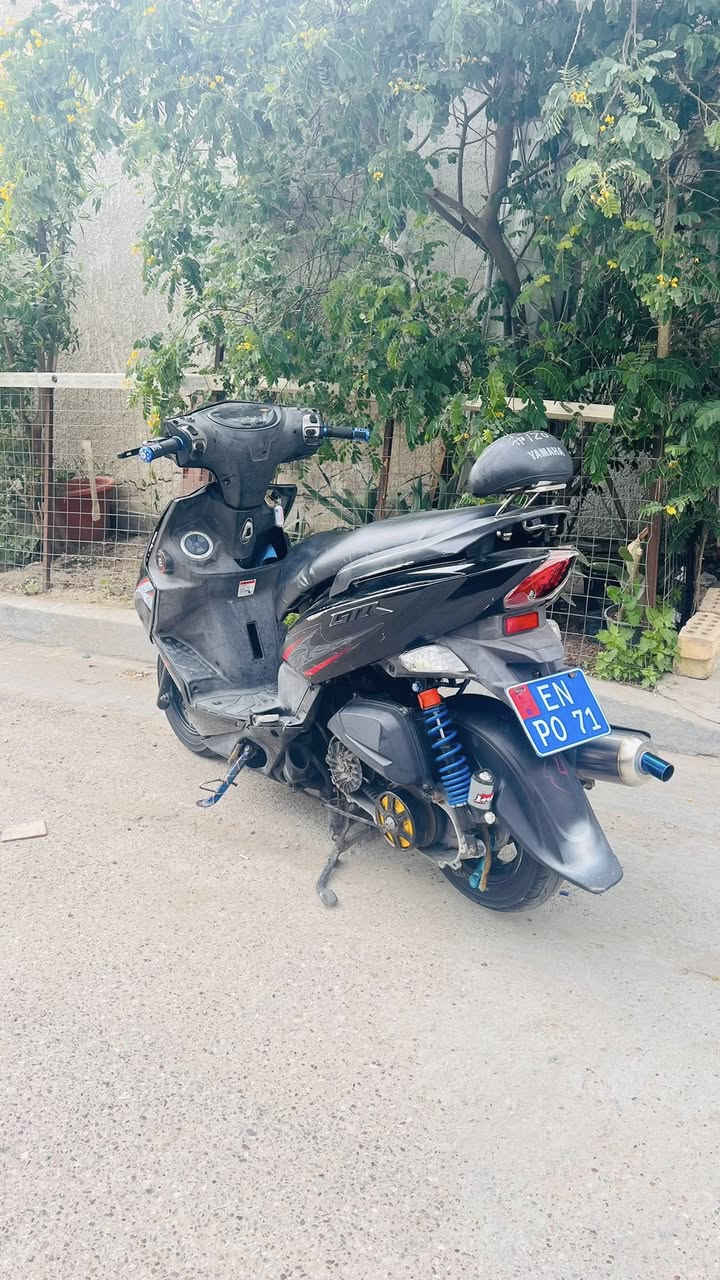 سلام عليكم دراجه جي تي ار للبيع دراجه امزوده بيه اكلجات رياضي وكور رياضي وهاوزن رياضي وبيه قطره وقبق افلاوين رياضي دراجه اتخبل ماشالله سعره ٩٥٠ وبيه مجال قليل مكاني بغداد الحريه شارع المدارس للستفسار خاص ☘️🪬


**إذا كنت صاحب هذا الإعلان وتريد حذفه لأي سبب، رجاءا أرسل رسالة إلى الدعم الفني**