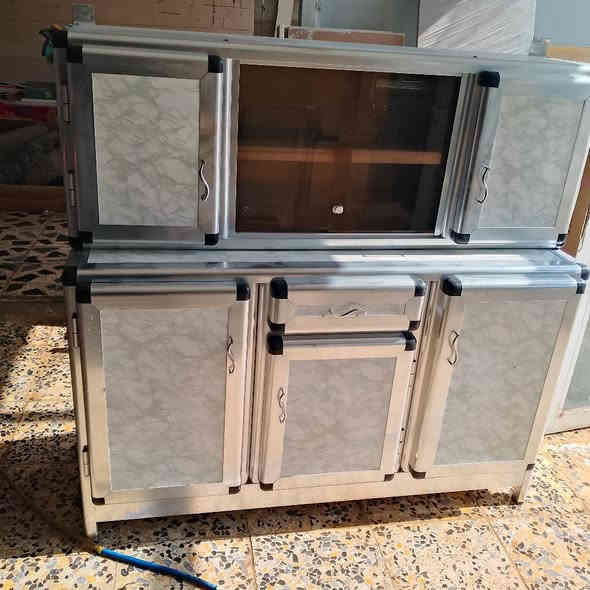 كاونترات البيع مستعمل البيع 
نضيف 100/100مابي اي ضرر
مكانهم الكوفه السعر 150الواحد
وساب المعمل *********** النجف
