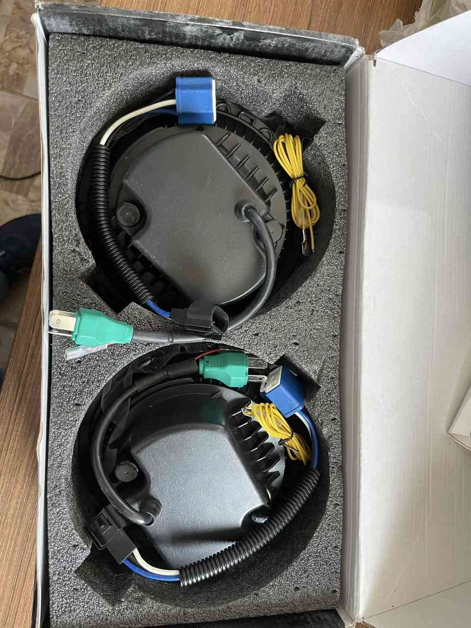 مصباح جيب رانجلر، يناسب موديلات 1997 إلى 2018، الأبعاد موضحة في الصورة، جديد في علبته الأصلية.


**إذا كنت صاحب هذا الإعلان وتريد حذفه لأي سبب، رجاءا أرسل رسالة إلى الدعم الفني**