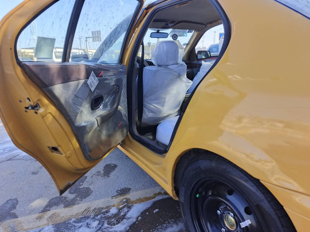 سمند 2012 رقم إنكليزي تحويل مباشر للبيع سعرها ٣٥ وبيها مجال قليل
***********
