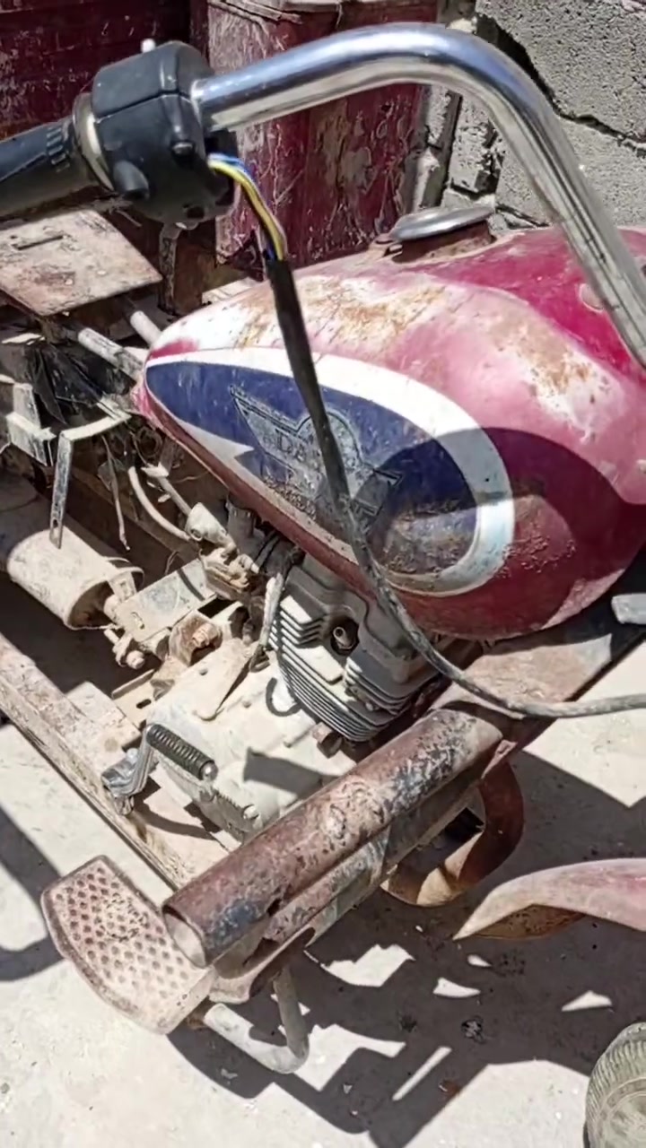 اسلام عليكم شباب ستوته للبيع الستوته متروكه غبل فتره موديل 2019 سعرهه امناسب مكاني بغداد *********** بي واتساب

