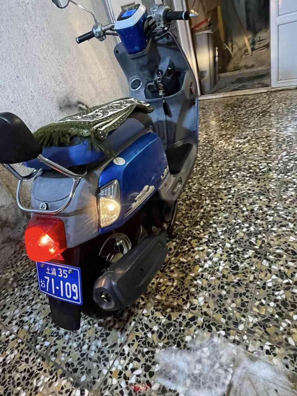 مطور البيع كفاله عمه سعره 1250 وبيه مجال حك الجيه واذا رقمي ***********
