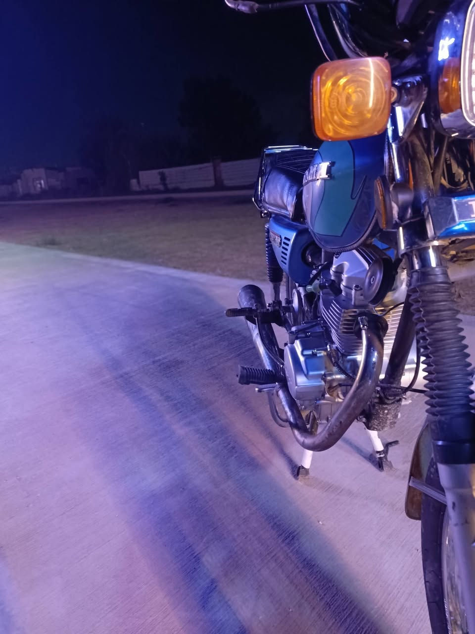 سلام عليكم نامه امتياز موديل 2023 اوراق اصولي دراجه خير من الله دراجه شوفت عينك محرك  كهربائيات نضيفه السعر 500 وبي مجال او مراوس بوليس او ماكس 

مكاني بابل المسيب سدة االهنديه 

رقمي ***********
