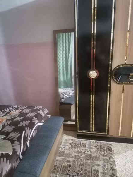 غرفه نوم تركي درجة اولى جديده حيل السعر 800 ألف هاتف***********
