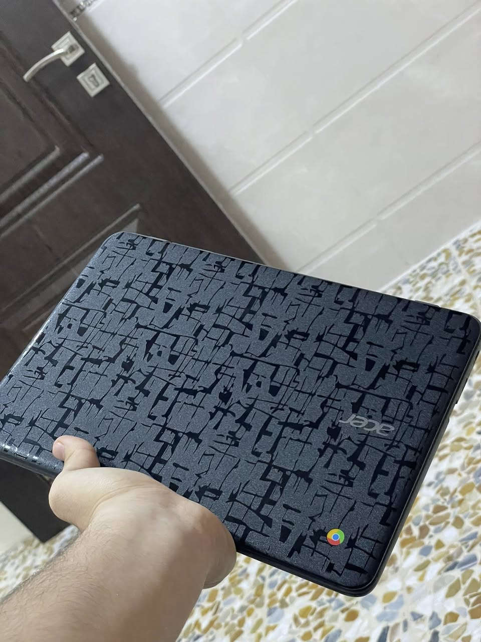 لابتوب نوع aser لمس و كيبورد
جهاز نضيف وجديد نضام اندرويد وبي متجر بلي 
ينزل تلي كرام و فيس و تيك توك جهاز نضيف ذاكره 32GB اكتب سعر عجبني ابيعك 👍🏻


**إذا كنت صاحب هذا الإعلان وتريد حذفه لأي سبب، رجاءا أرسل رسالة إلى الدعم الفني**