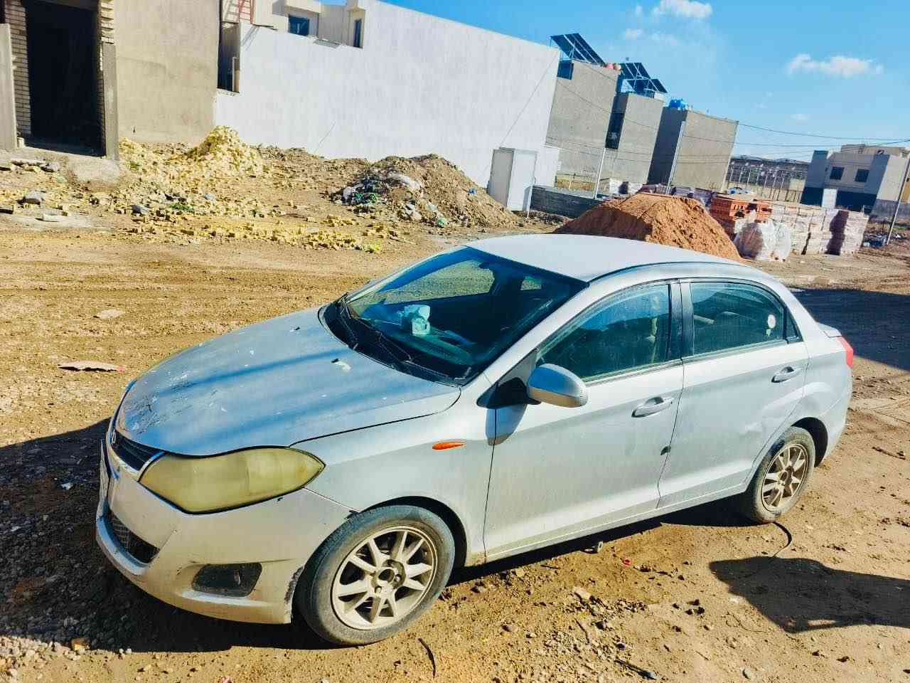 شيري فلاوين موديل 2013 للبيع السياره مابيه صبغ ولا خياس ومابيه نقص ان شاء الله للبيع السعر 37 مكاني بغداد رقم *********** بغداد, العراق
