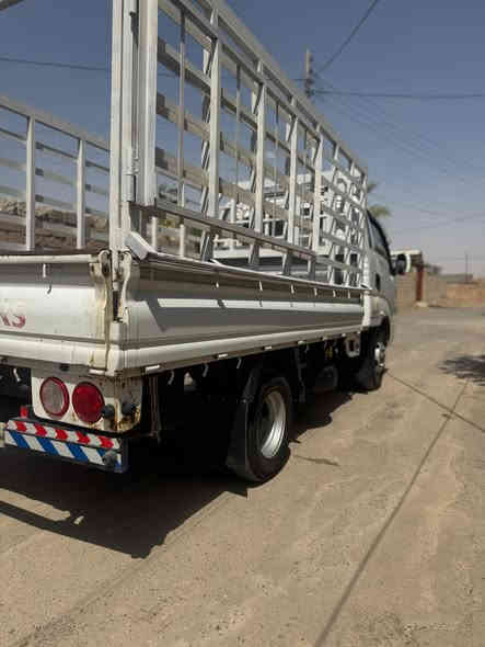 السلام عليكم  كيه  فحل 
 موديل ١٦
مشروع وطني 
رقم بابل
تحويل مباشر  السياره مكفوله 
محور تاير ١٤
استد ٢٧
السعر  ١٣٠
رقم الهاتف ***********
