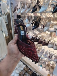 حذاء زارا • مقاسات ٣٧-٤٠ • كعب ٧سم