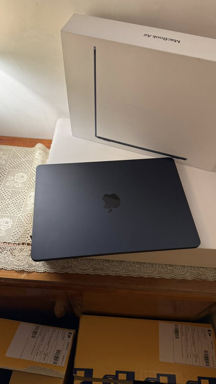 Macbook Air m2
512 GB Hard
8 GB Ram
Battery 100%
Cycle 38
13,6 INCH
الجهاز عربي شرق اوسط وكاله ماستر نظيف 100%
كامل ملحقات شاحن وكارتونه
للتواصل خاص او على الواتس
***********
