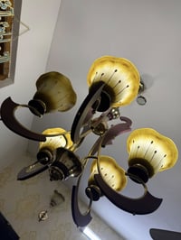 زوج ثريات وزوج شمعات سيت للبيع 07715051022