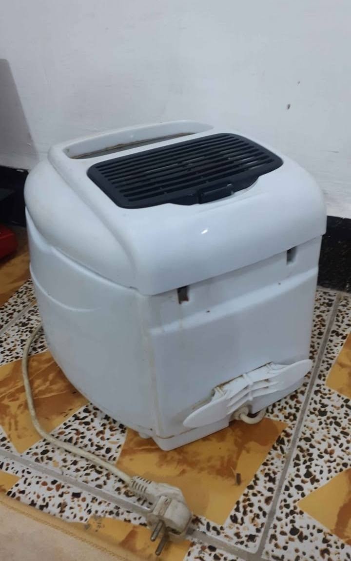 للبيع قلايه زيتيه كهربائيه نظيفه السعرر 20  البصره. ابو الخصيب


**إذا كنت صاحب هذا الإعلان وتريد حذفه لأي سبب، رجاءا أرسل رسالة إلى الدعم الفني**