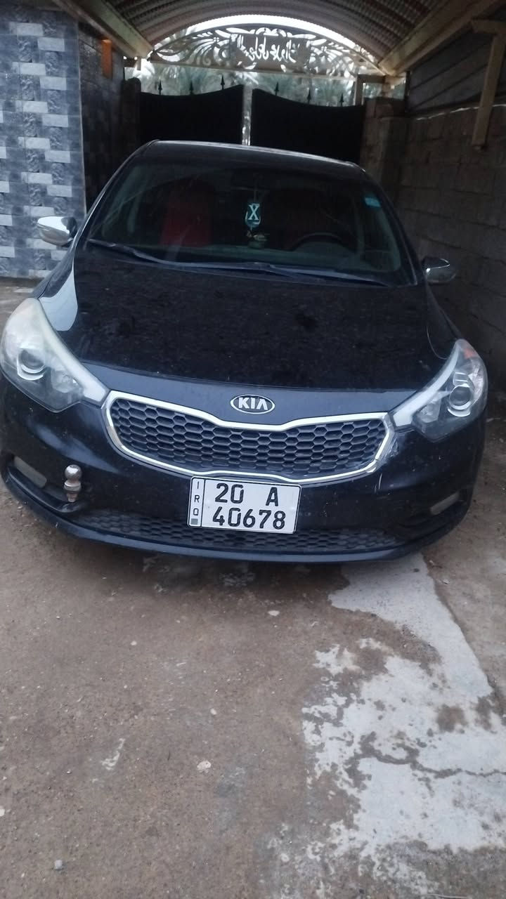 فورتي 15
محرك 1800 دوش كير محرك مكفول 

صدر امامي خلفي جديد 

باتري تخم تاير جديد 

دواخل نضيف

مابيهه حادث فقط صبغ تكمه باب السائق خدوش لا اكثر 

بدون دواخل وسونار مرفق

سعر 107
عنوان ديالى الخالص ***********
