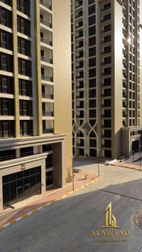🏡 شقة للبيع في مجمع أبراج النخلة 📐 المساحة: 224 م² 🏢 الطابق: 14 🌳 الإط...